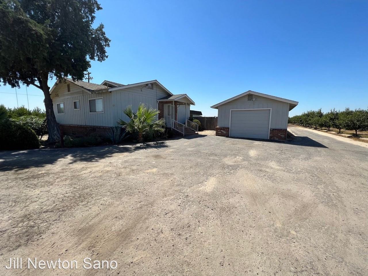 17657 E Dinuba Ave - Photo 2 of 21