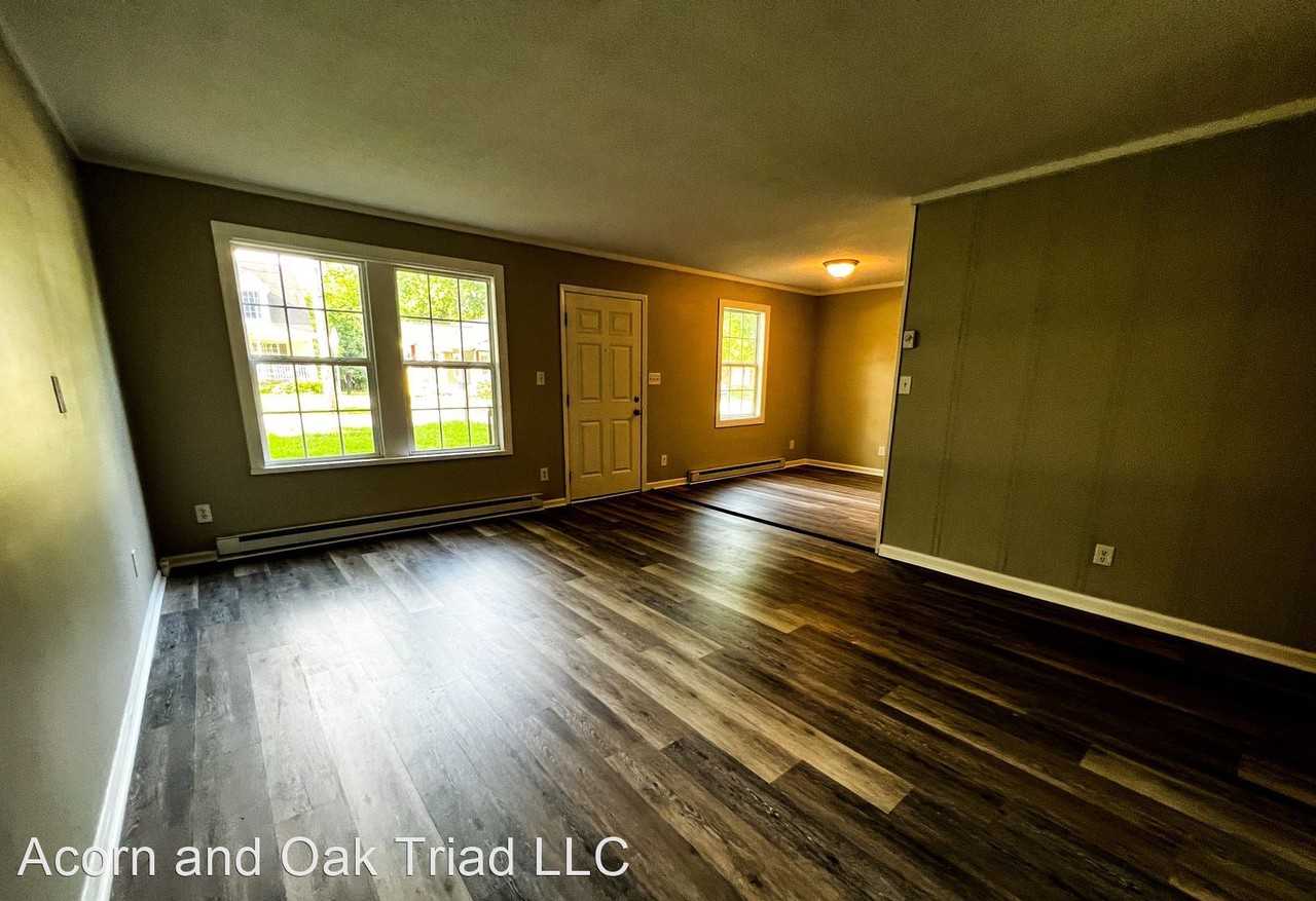 707 Wise Ave - Photo 3 of 15