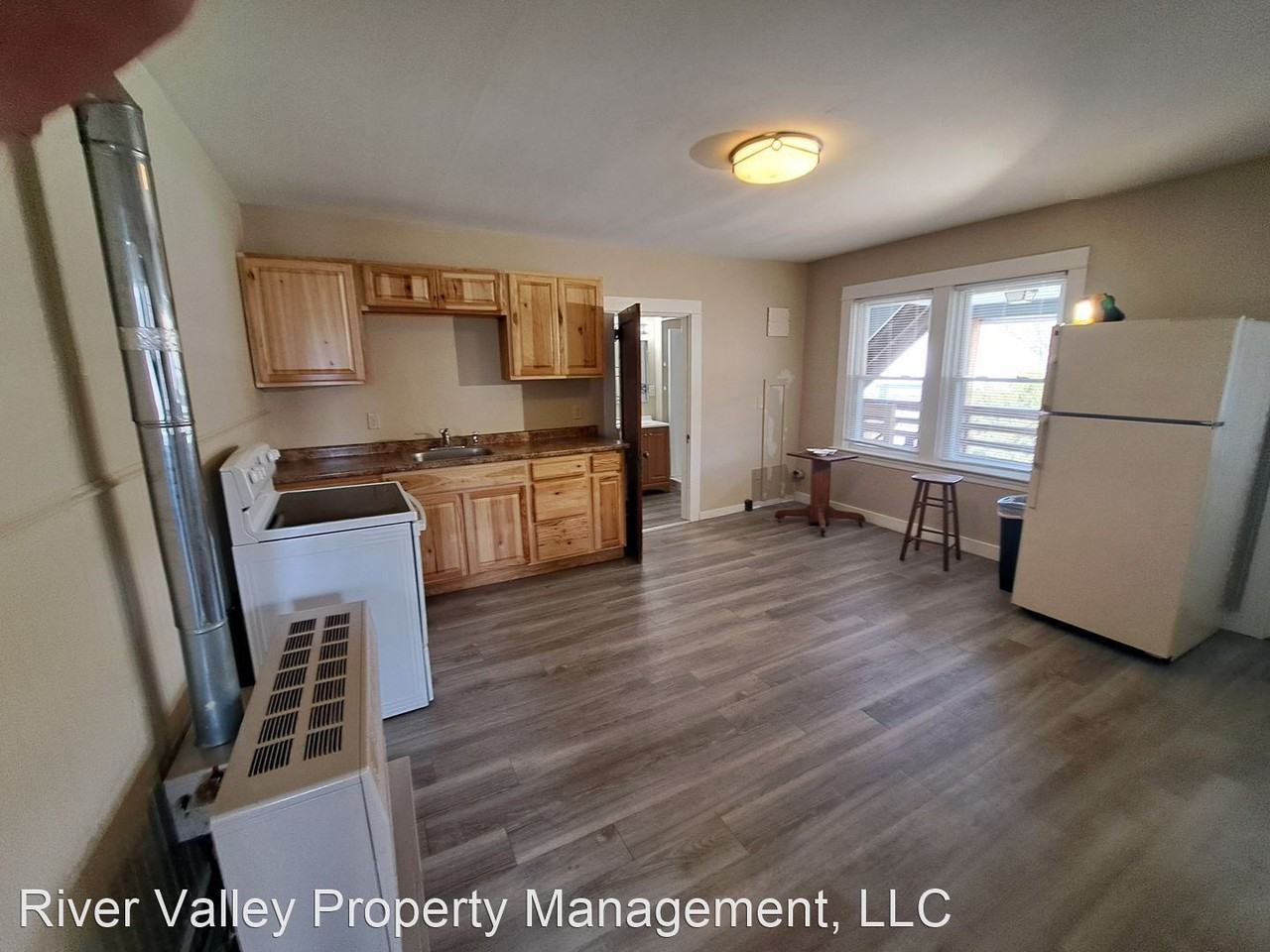 145 North St Apartments in Claremont, NH 03743 Zumper