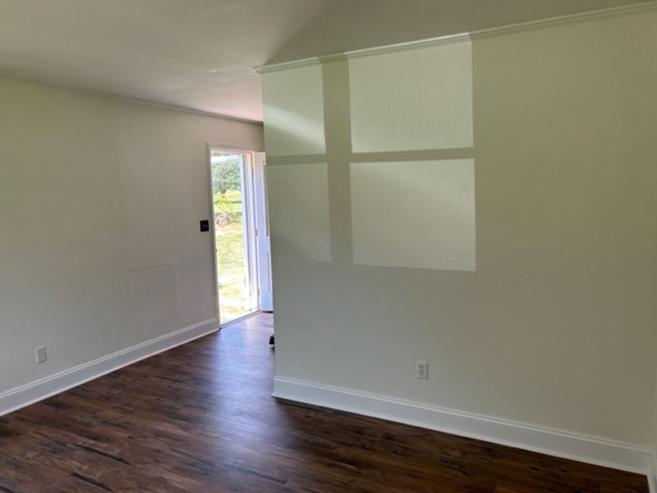 1413 Tunsel Rd Sw - Photo 3 of 12