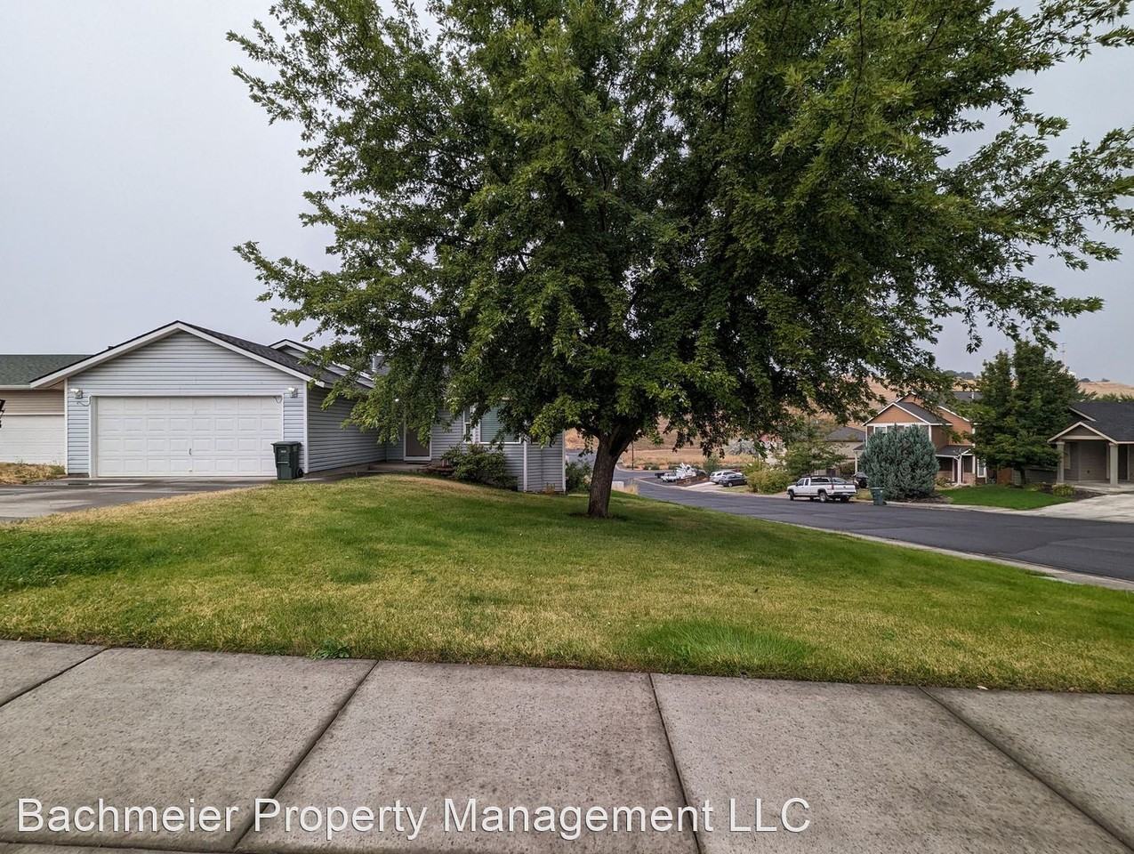 1301 Sw 12th Ct - Photo 2 of 20