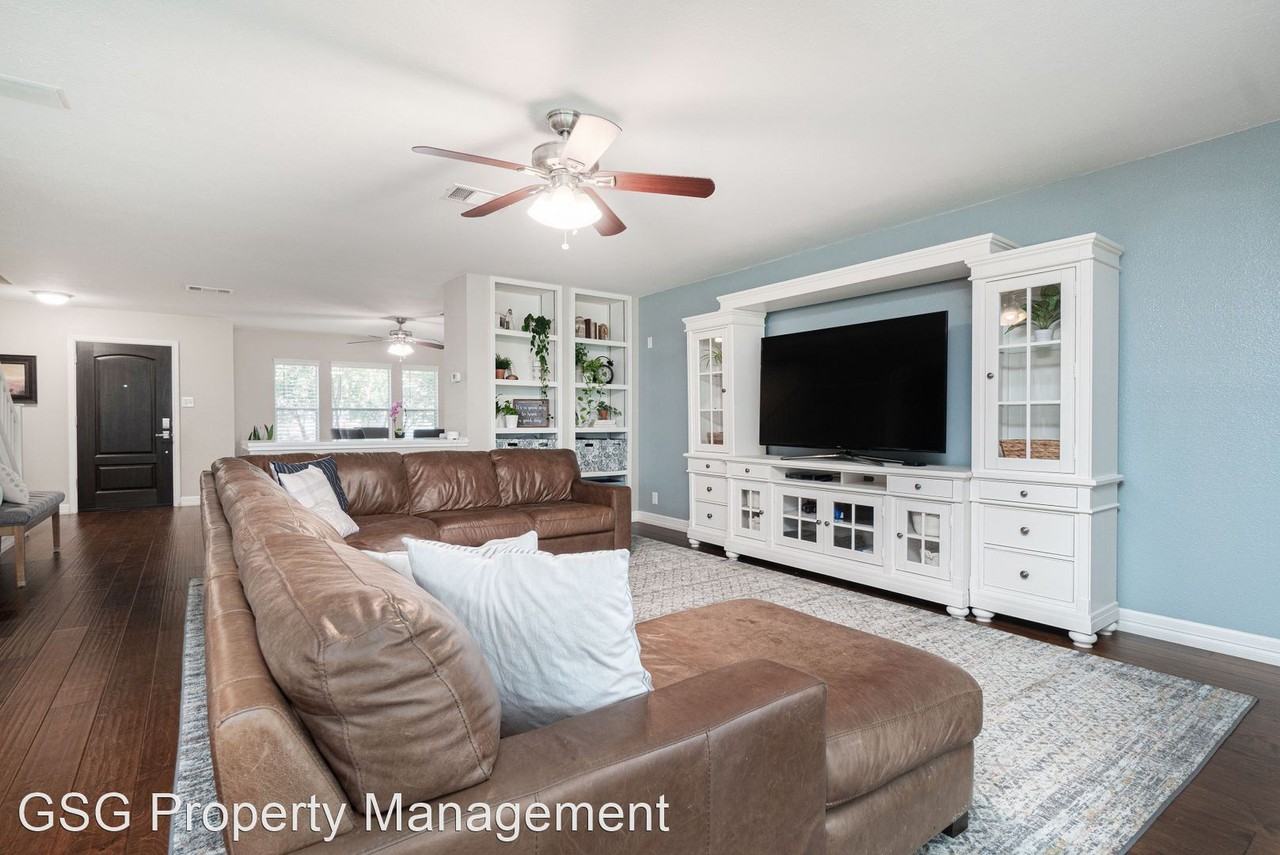 18214 Redriver Sky - Photo 3 of 17