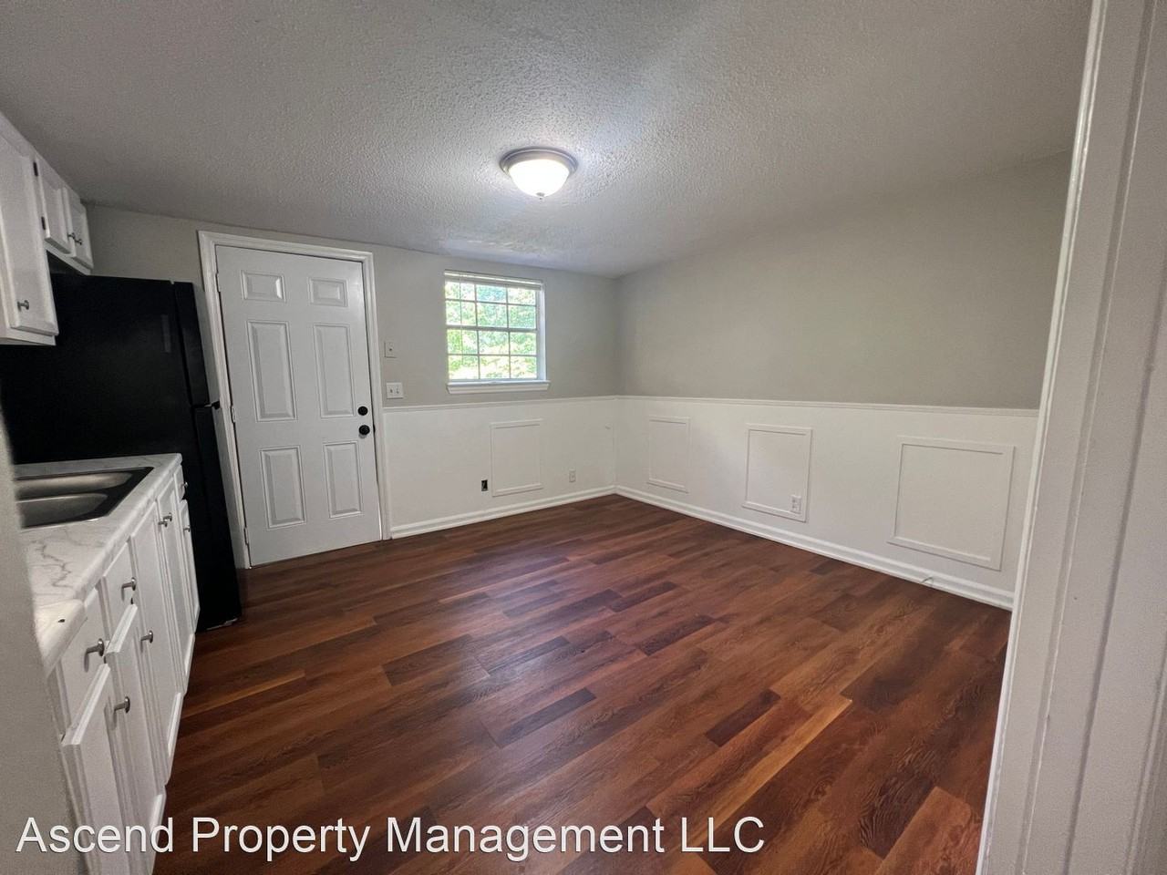 3216 Gleason Drive - Photo 2 of 7