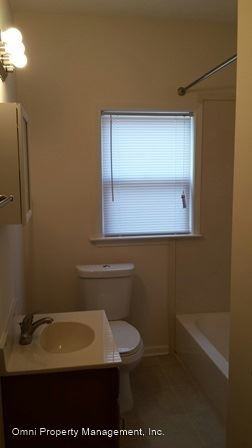 641 S Greer St - Photo 3 of 7