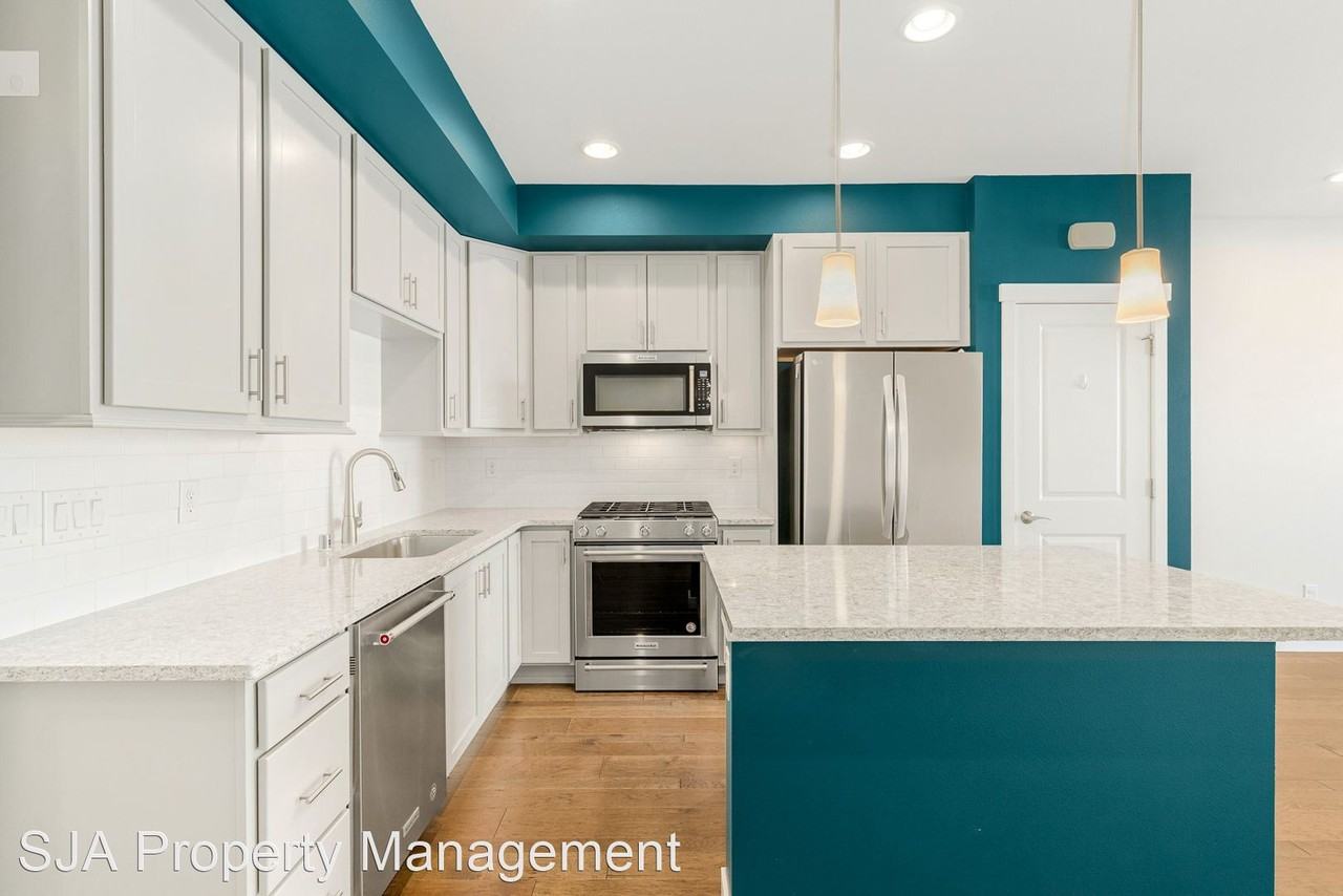 3571 Ne 146th Pl - Photo 2 of 16