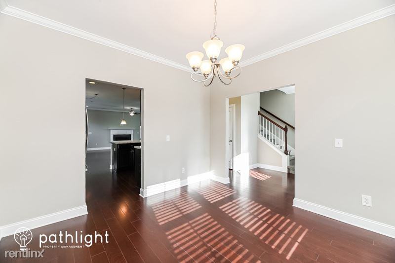 7417 Purser Ln - Photo 3 of 19