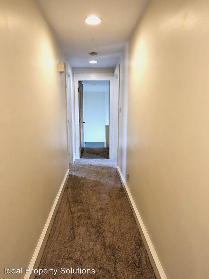 200 W. 28th Street - Photo 3 of 12