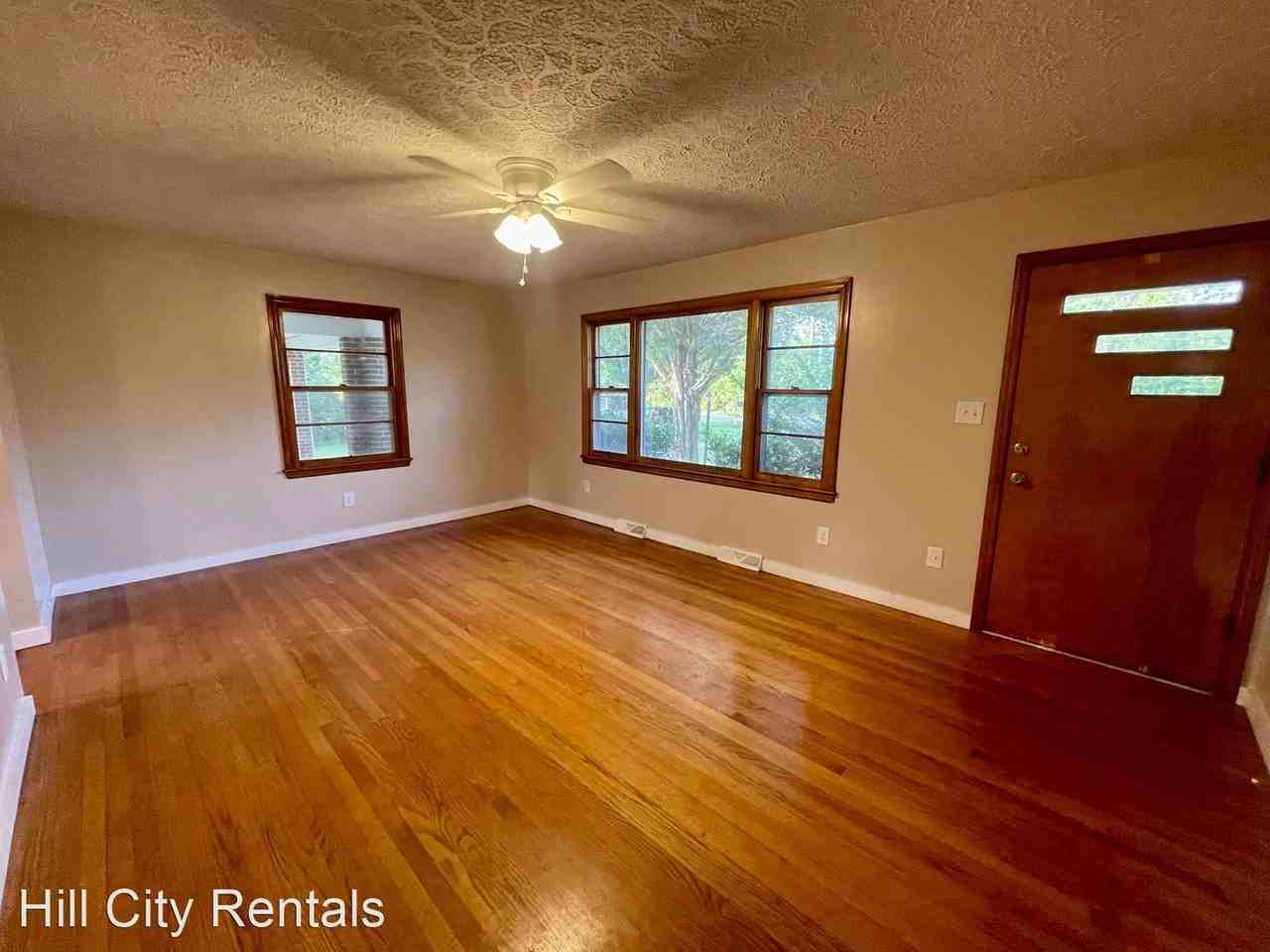 2106 Railview Rd - Photo 2 of 15