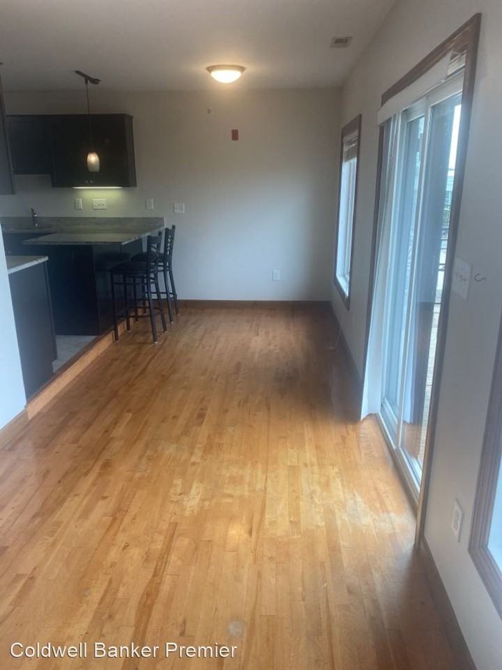 443 Millwood Ave - Photo 2 of 7