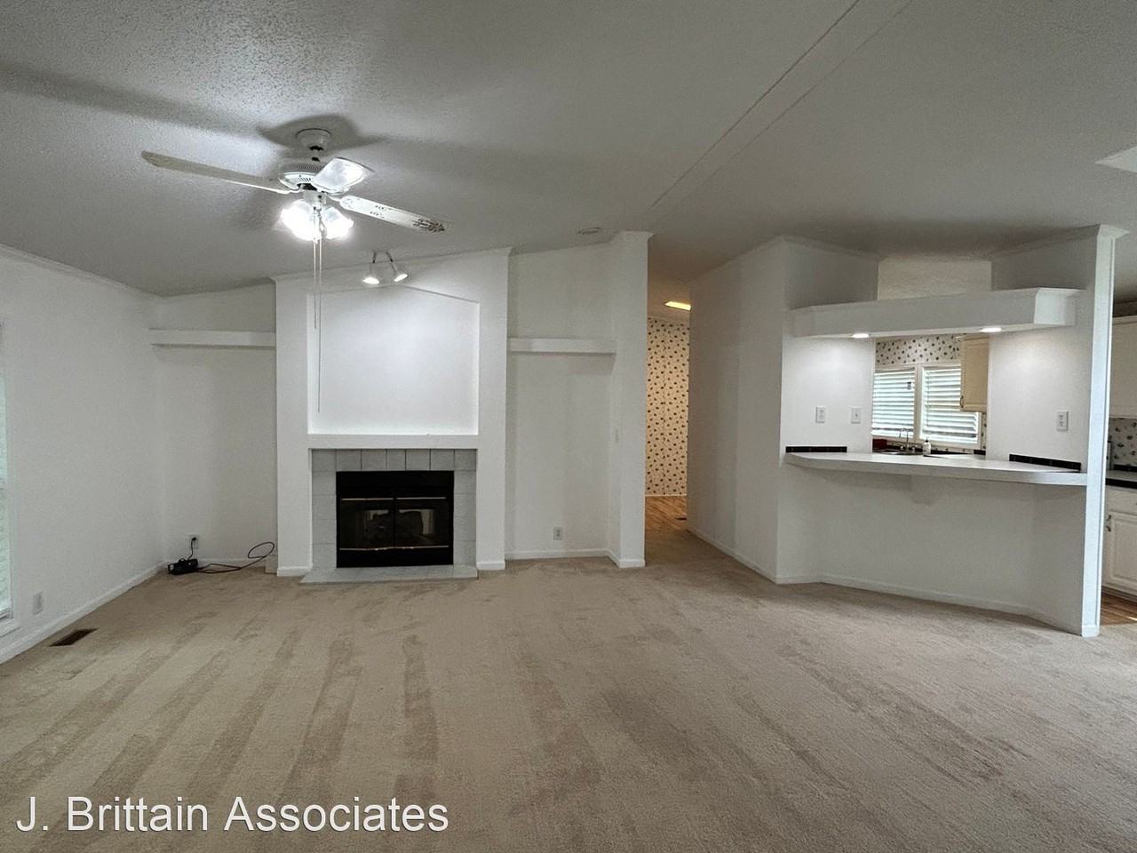 1872 Bishop Truss Rd - Photo 2 of 5