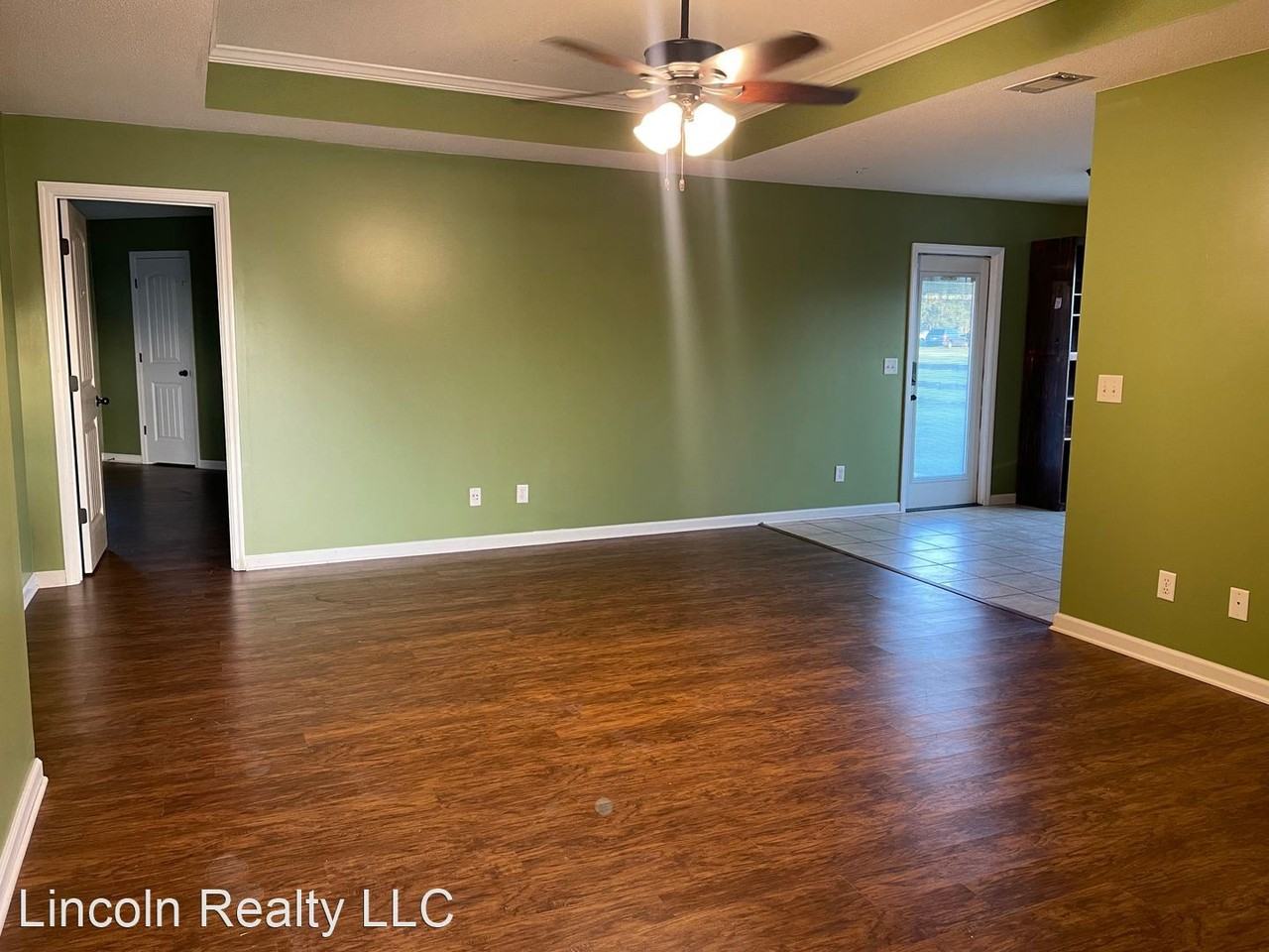 22 Edward Dr - Photo 2 of 14