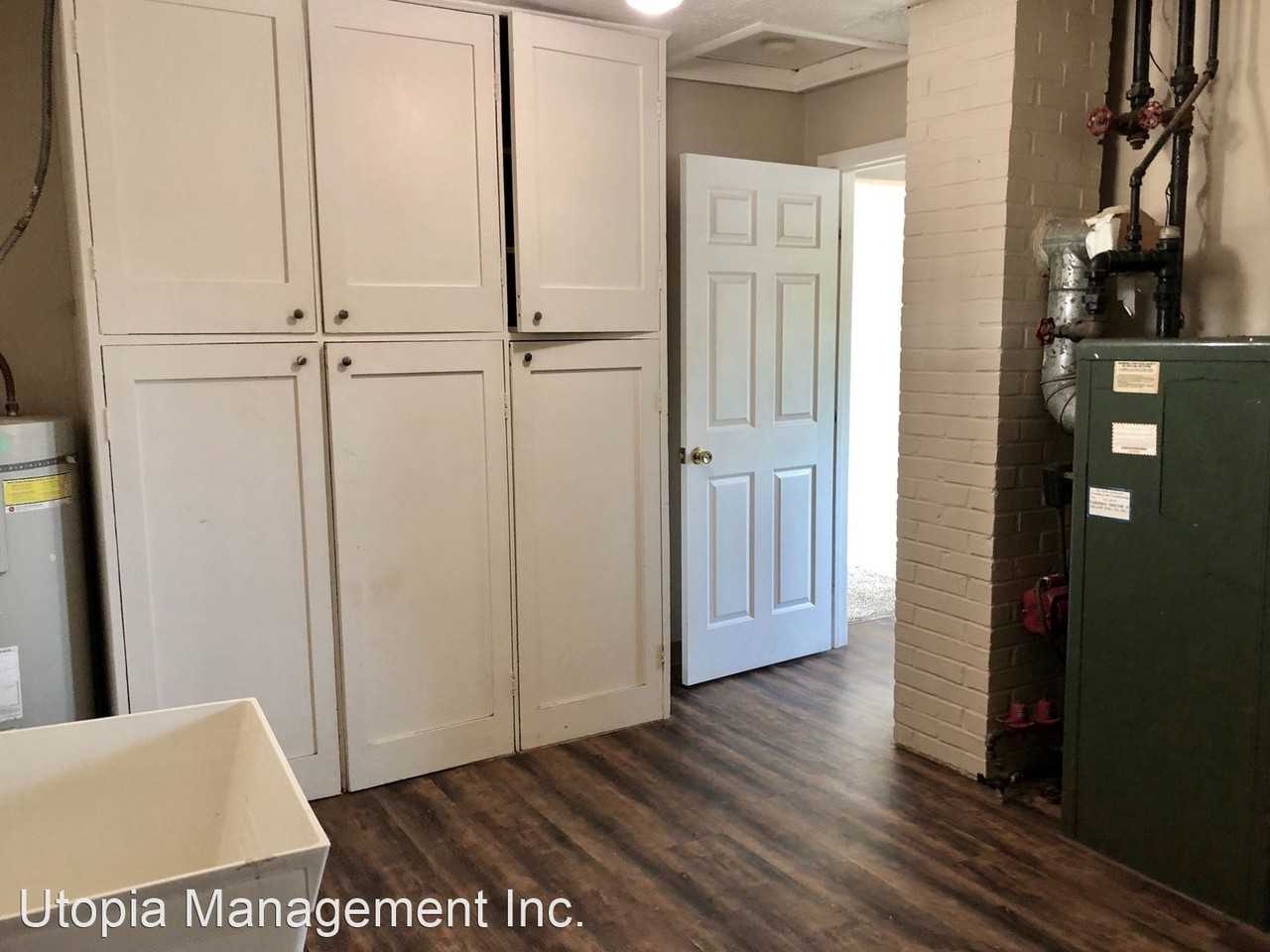 20904 Ne Halsey St - Photo 3 of 13