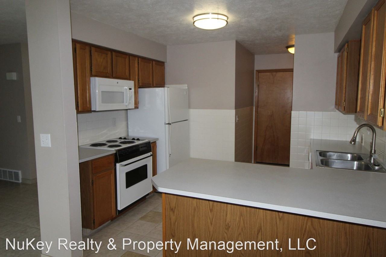 12731 N Dakota St #B - Photo 2 of 17