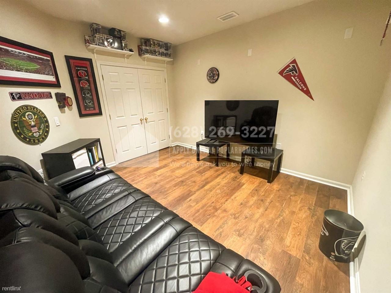 9814 Traver St - Photo 2 of 25