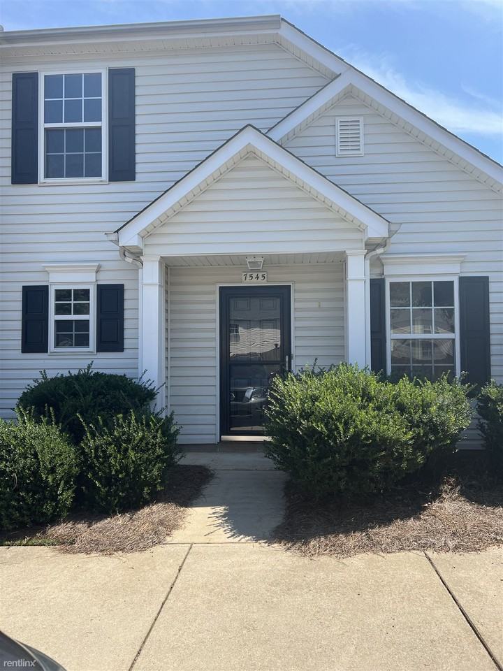 7545 Pilot Cove Ct - Photo 2 of 11