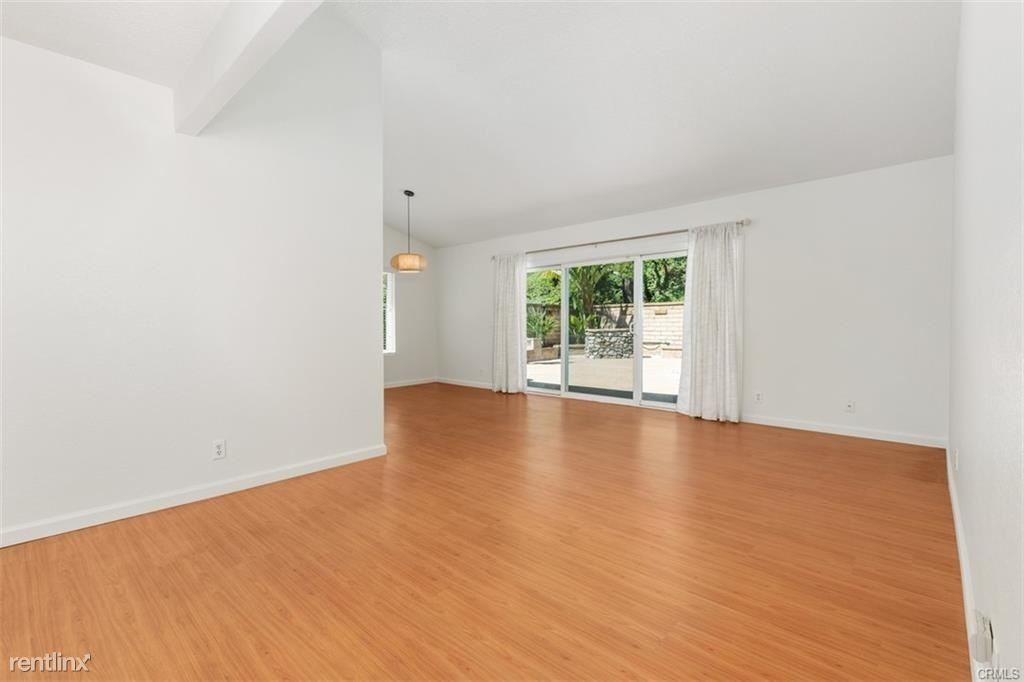 22091 Calderas - Photo 3 of 9