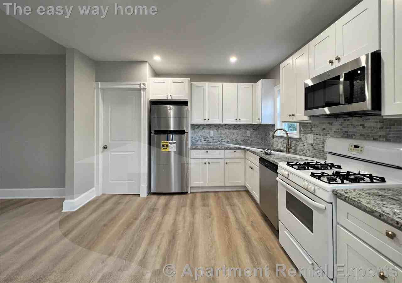 5 Oliver St - Photo 4 of 17