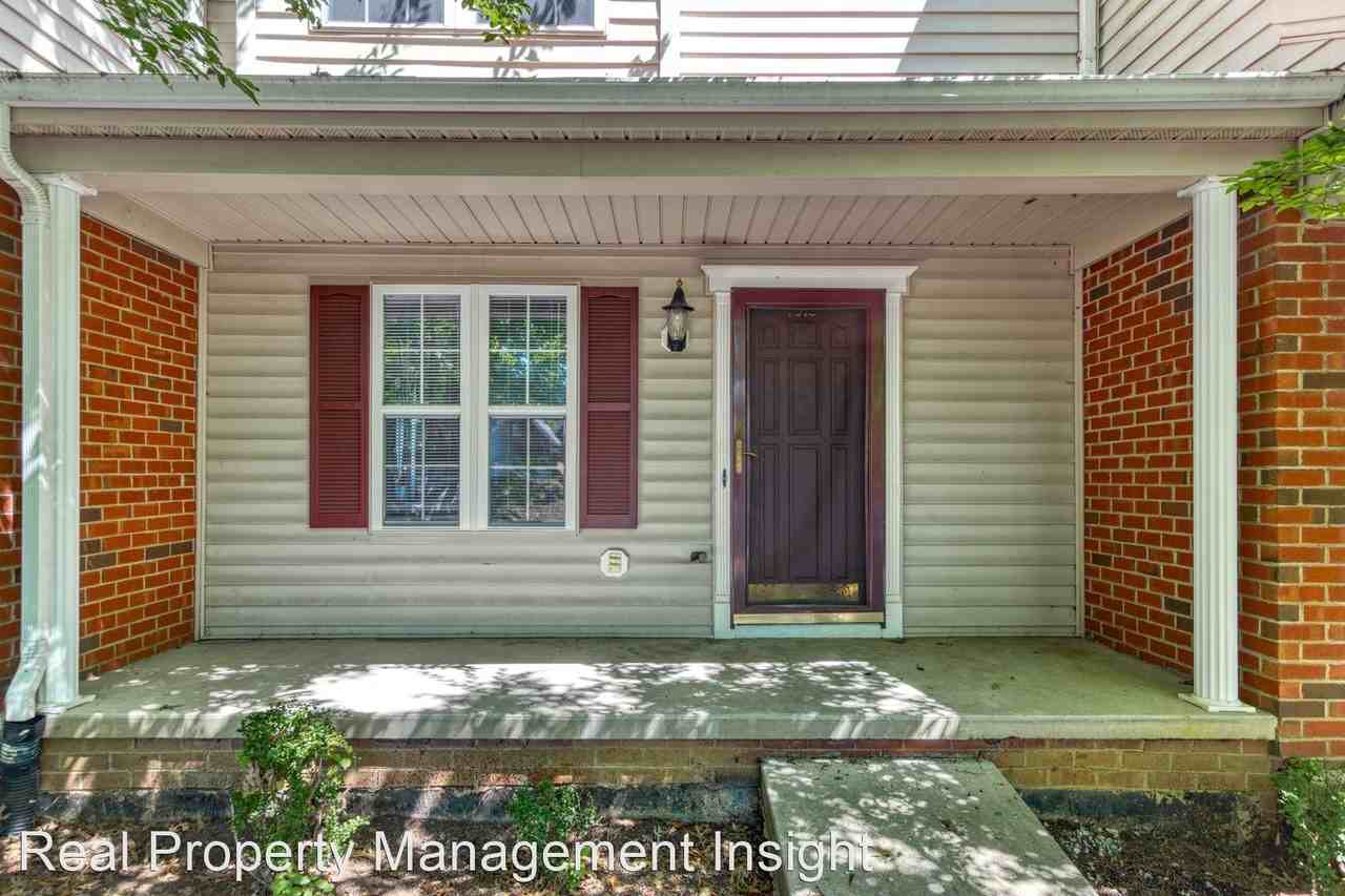 1615 Providence Blvd - Photo 2 of 17