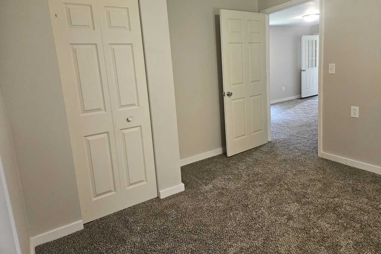 12368 Old Corunna Rd - Photo 2 of 7