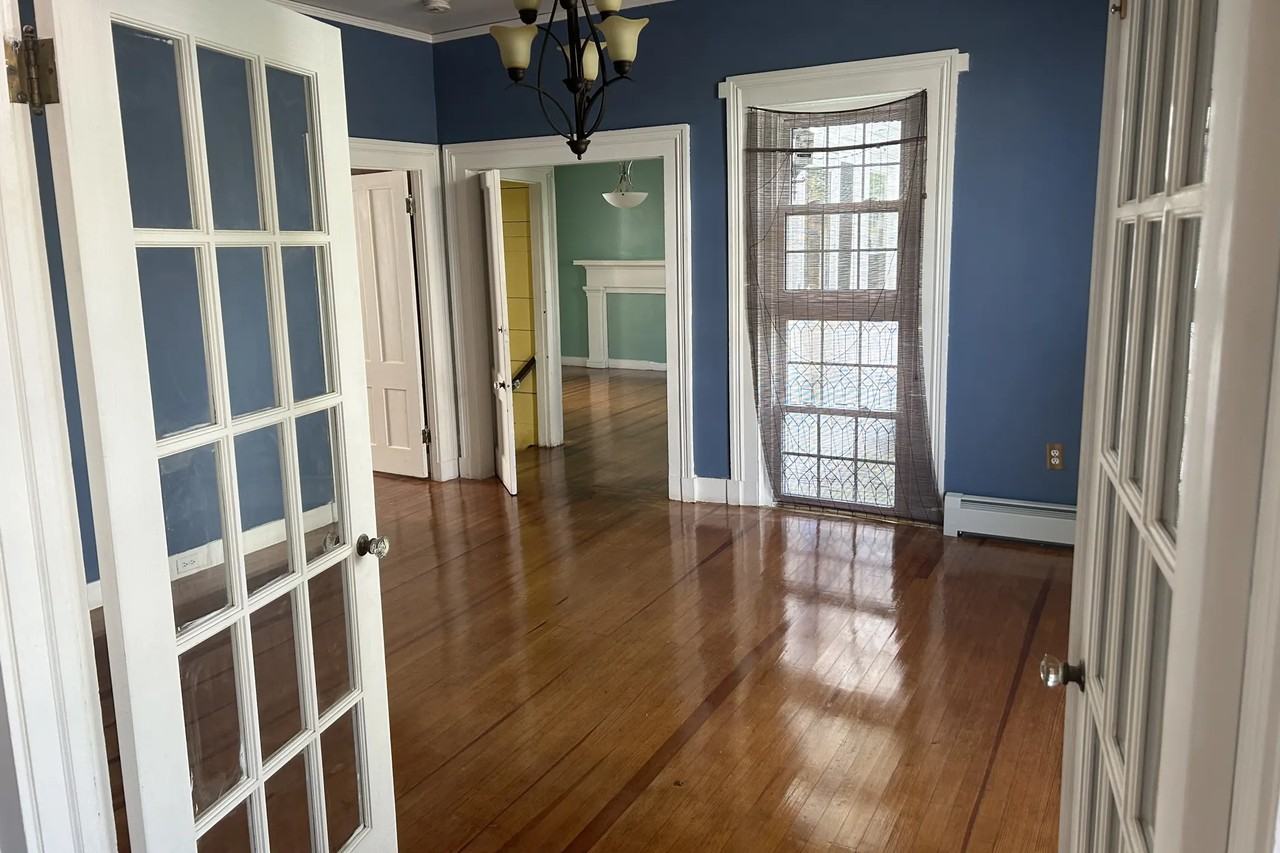 55 Prospect St - Photo 3 of 12