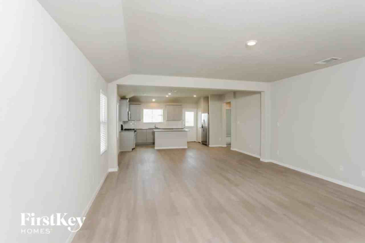 6771 Hatchery Way - Photo 3 of 11