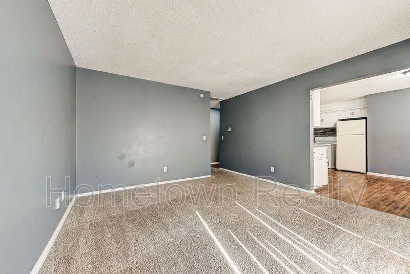 8616 N Harvey Ave - Photo 6 of 32