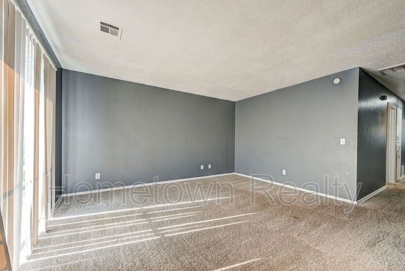 8616 N Harvey Ave - Photo 7 of 32