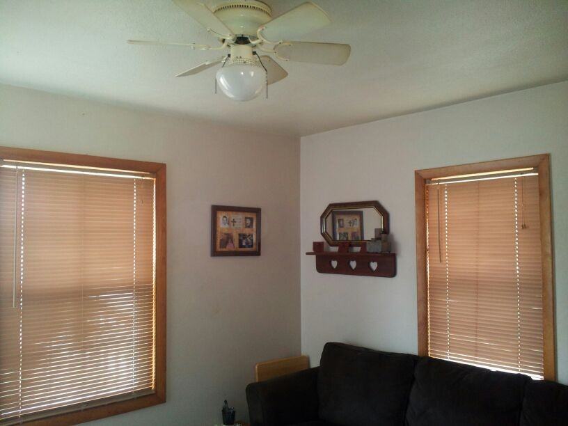 1719 W Olive St - Photo 2 of 6