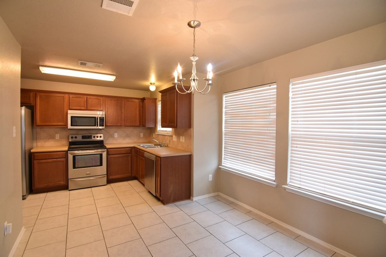 4613 Honeystreet Bridge Ln - Photo 4 of 21