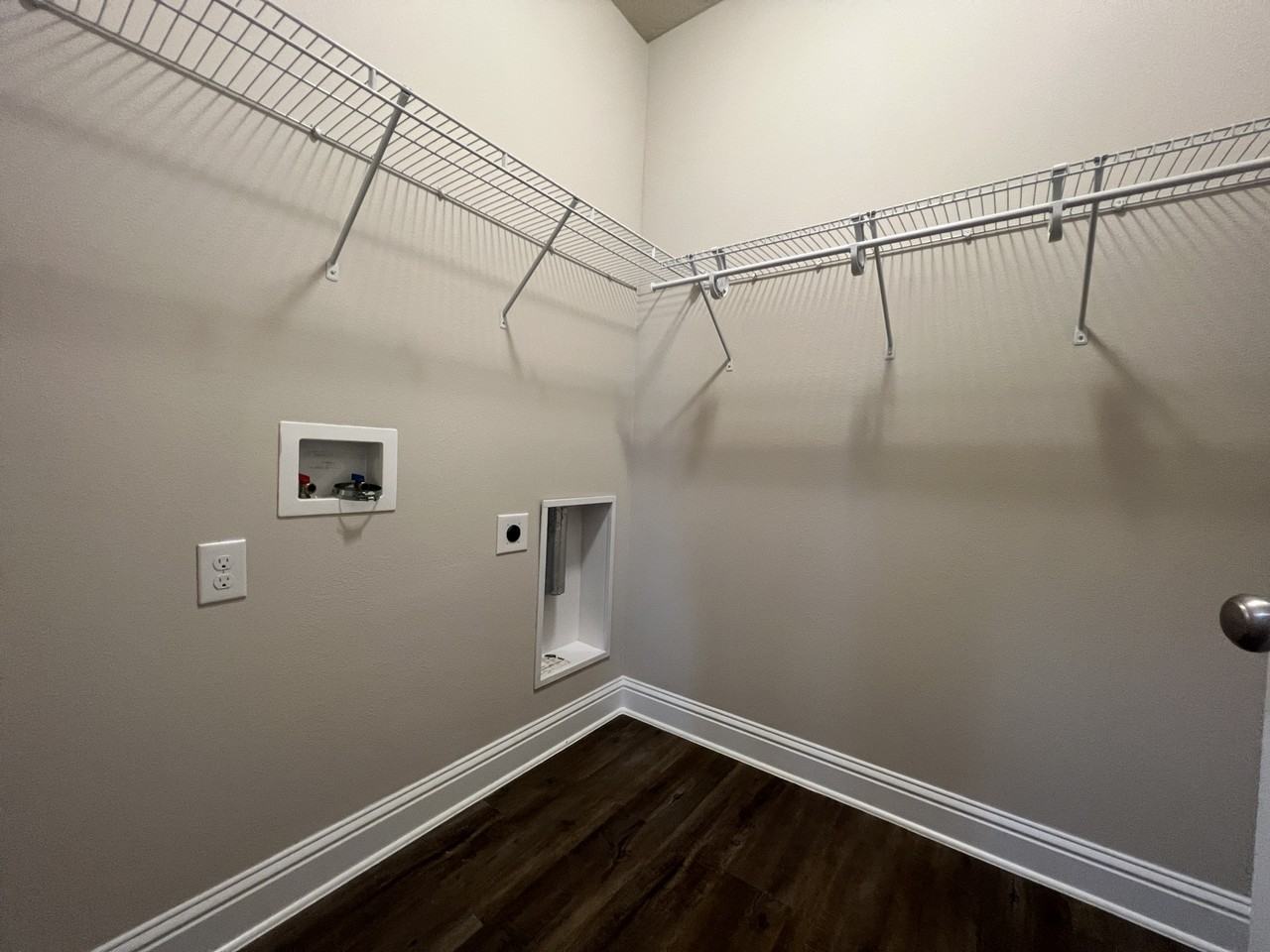 31573 Shearwater Dr - Photo 2 of 20