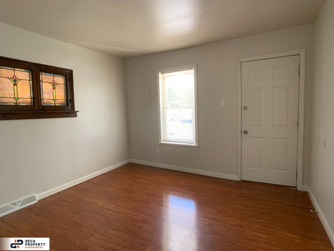 2504 Spencer Ave - Photo 2 of 14