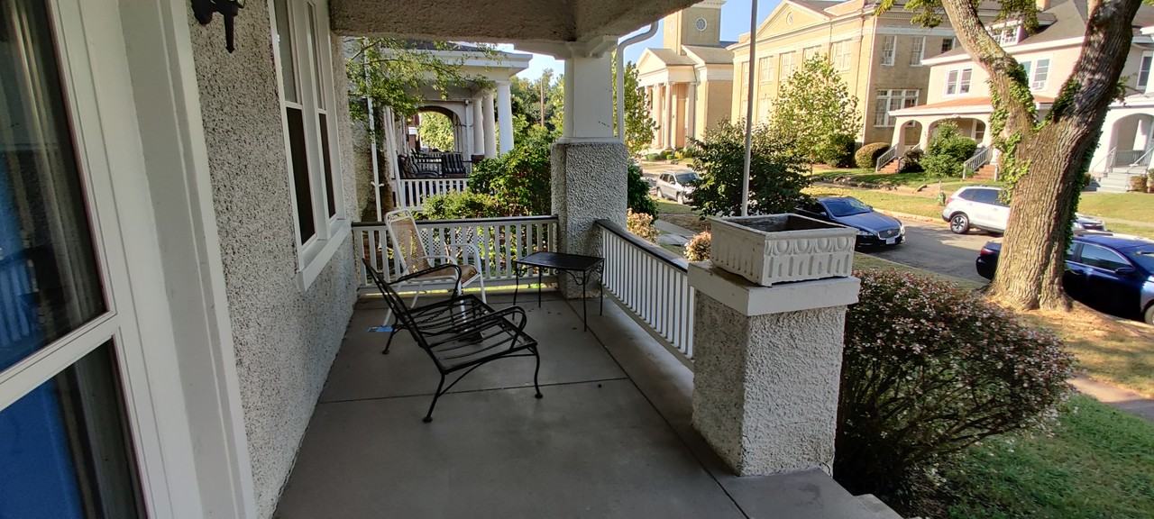 2721 Garland Ave - Photo 2 of 21