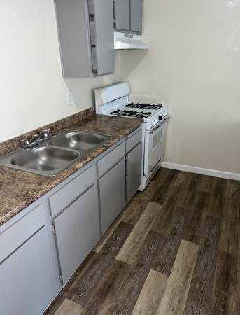 37112 Maple St #5 - Photo 2 of 4