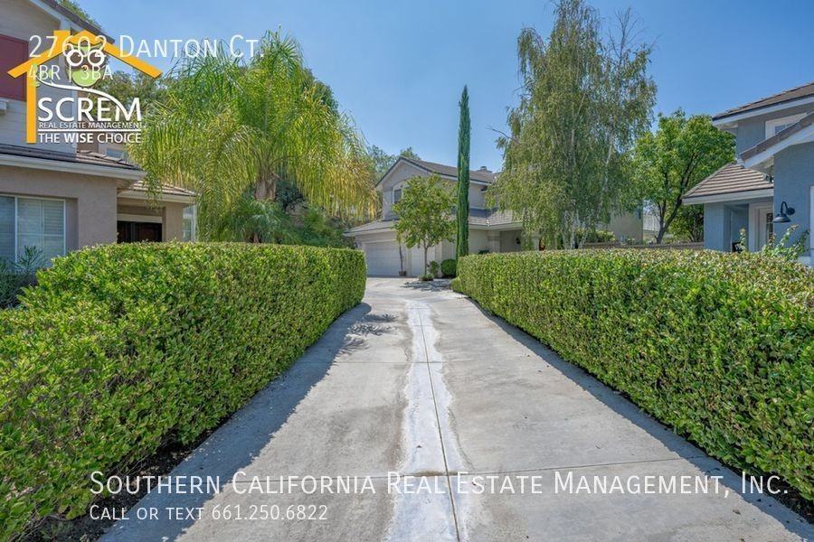 27602 Danton Ct - Photo 2 of 31