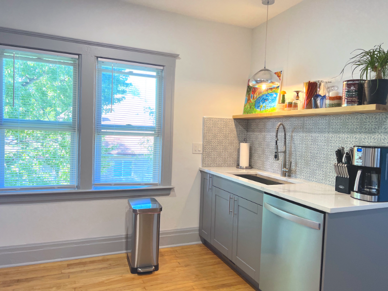 3759 Maxwell St - Photo 3 of 15