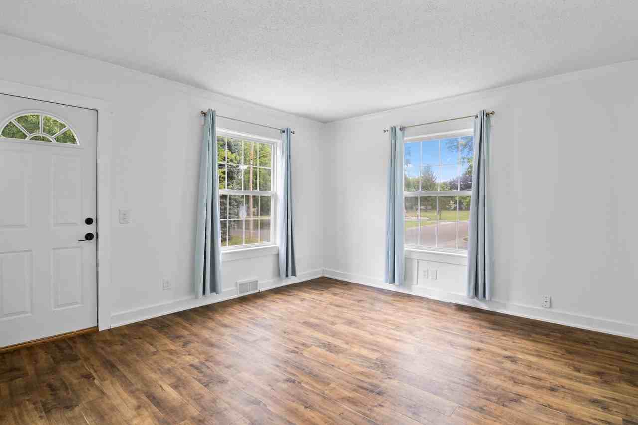 3457 Major Ave N #NA - Photo 3 of 14