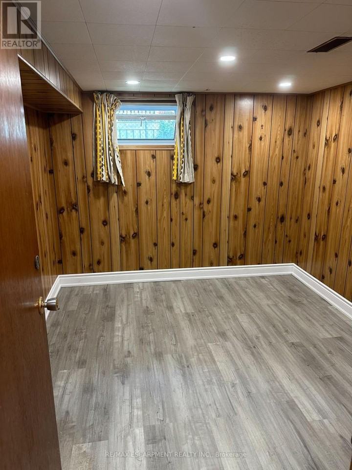 2285 Fassel Avenue - Photo 3 of 12