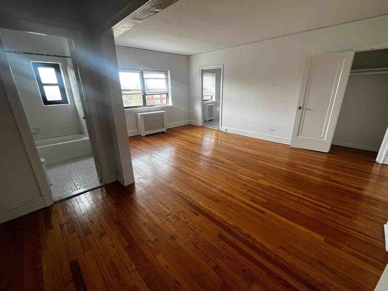 177 Gilder Street - Photo 3 of 4