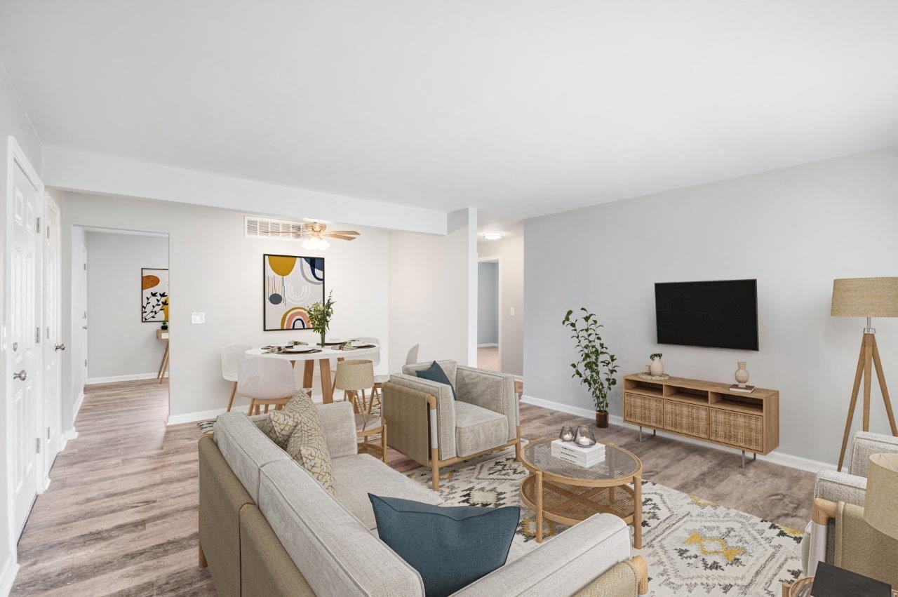 Woodcrest Apartment Homes - Photo 6 of 16