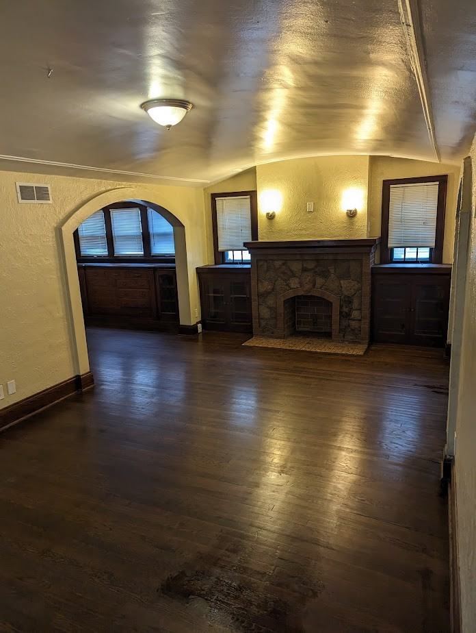 4122 N 13th St #4122 - Photo 2 of 12