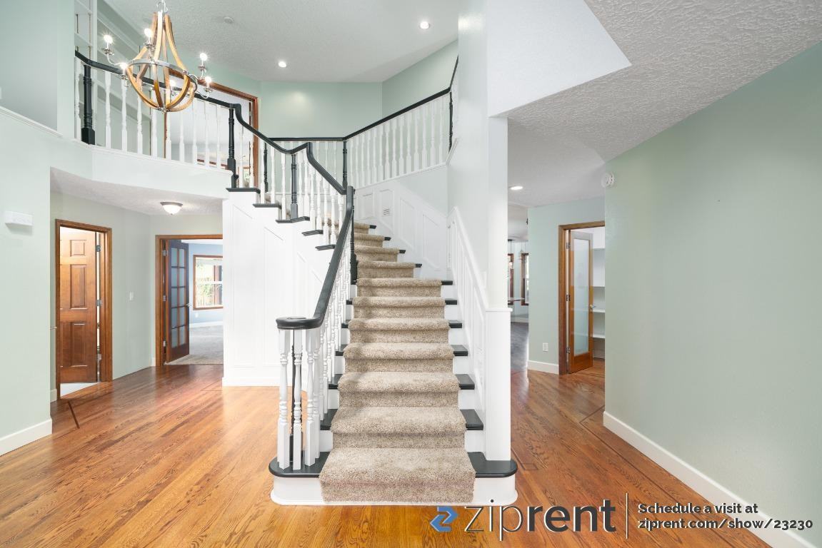 20010 Se 3rd Cir - Photo 2 of 21