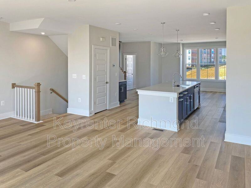 509 Munson Woods Walk - Photo 4 of 19