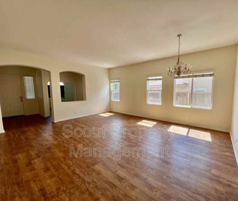 41423 Temeku Dr - Photo 6 of 34