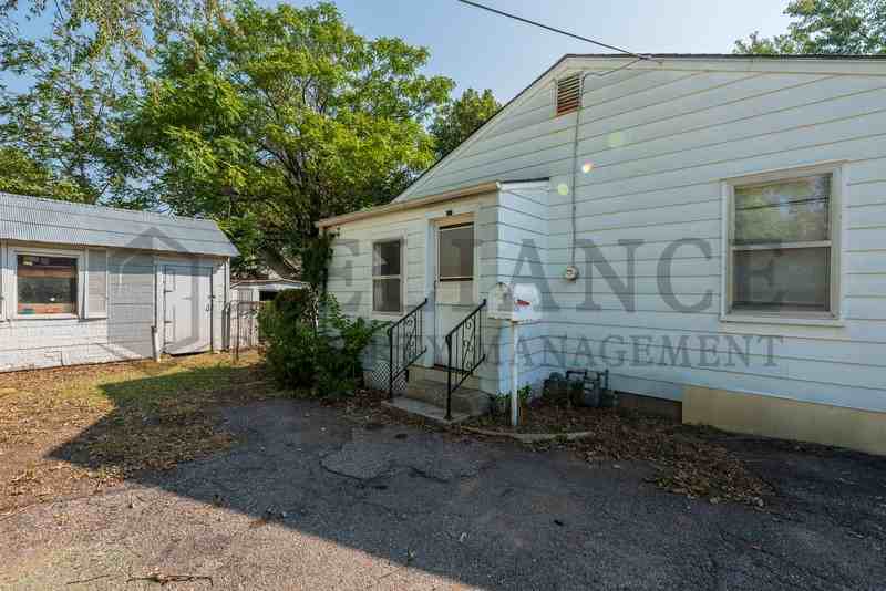 1702 W Esthner Ave - Photo 3 of 20
