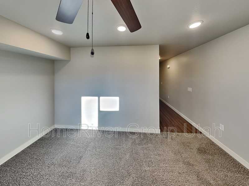 8192 N Boulder Ln - Photo 5 of 23