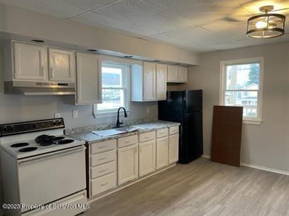 316 West Market Street - Photo 2 of 5