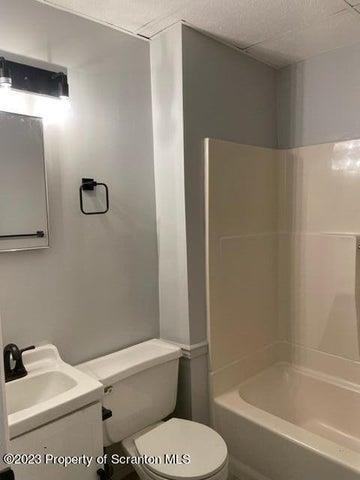 316 West Market Street - Photo 3 of 5