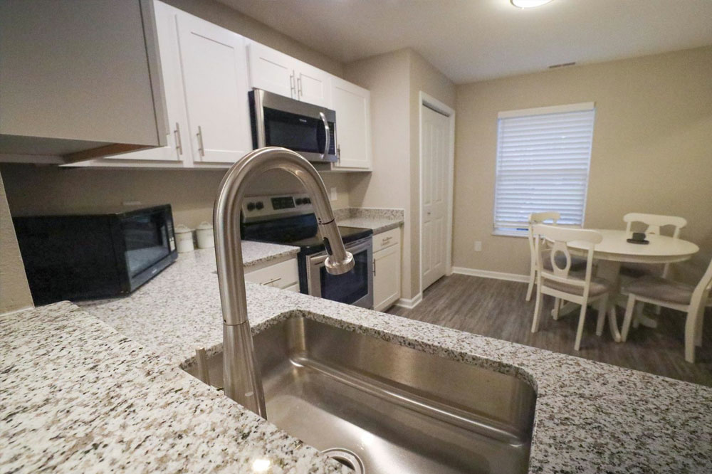 Fairfield Lakes Townhomes - Photo 3 of 16