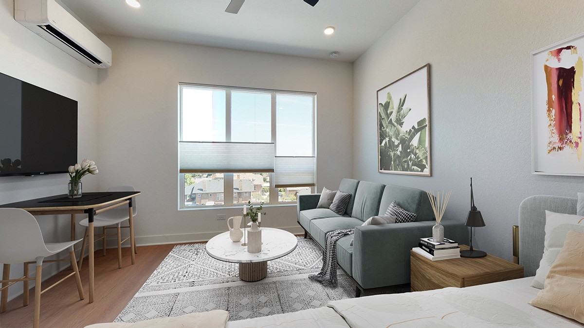 Everett - Photo 3 of 24