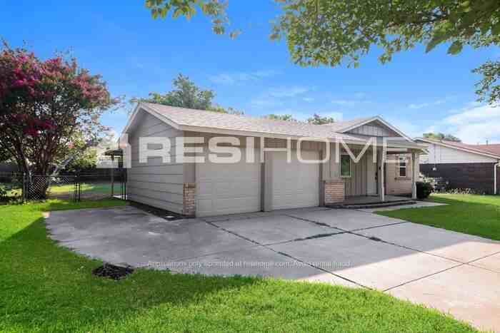 309 Harris Dr - Photo 3 of 23